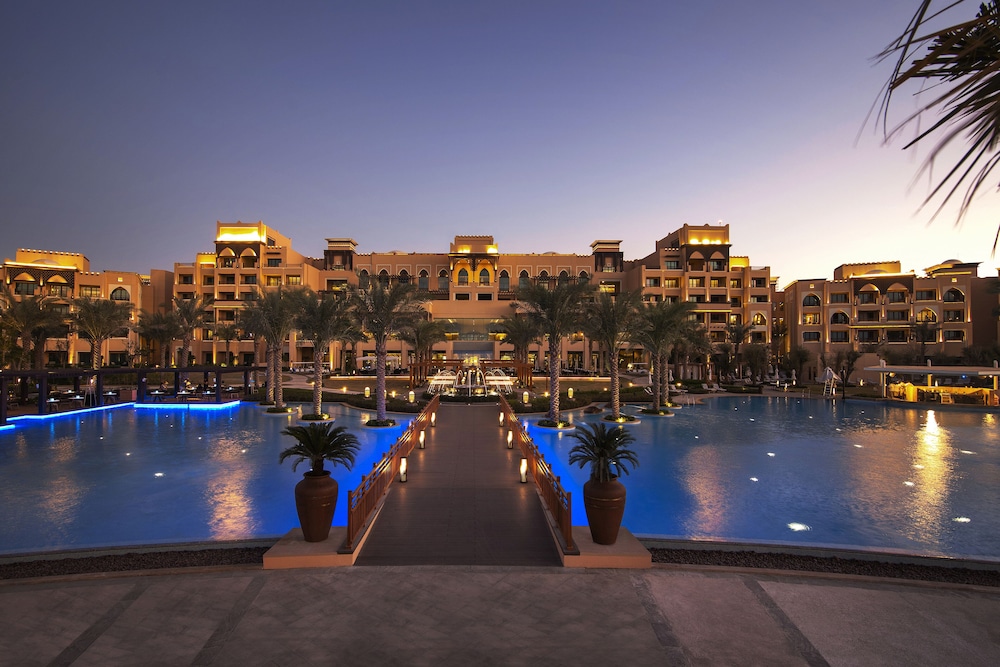 SEJOUR LUXE ABU DHABI - Saadiyat Rotana Resort And Villas 5*