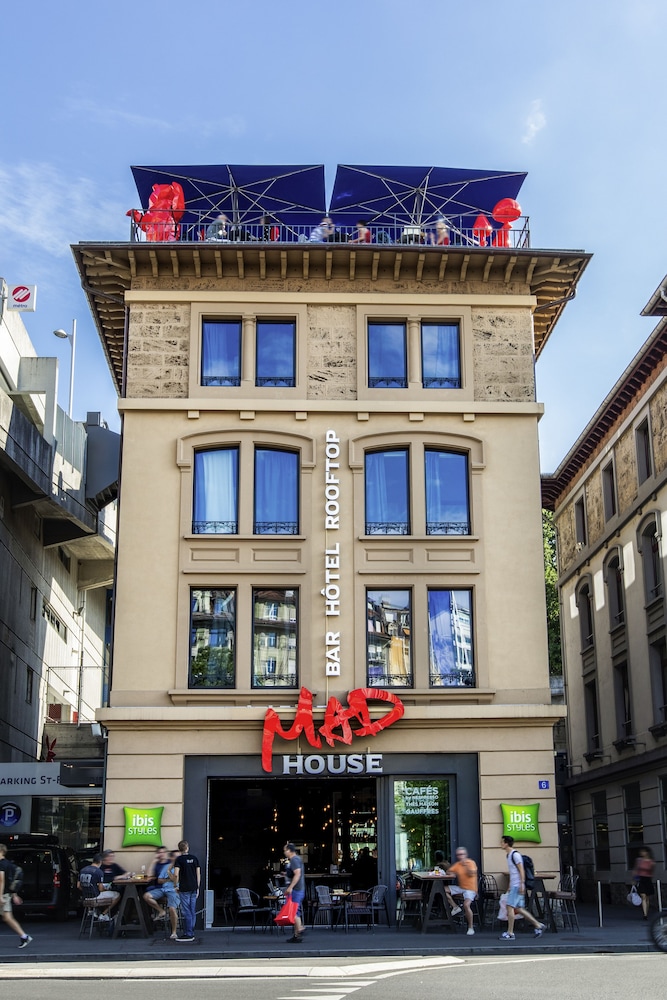Suisse - Lausanne - Hôtel Ibis Styles Lausanne Center MadHouse 3*
