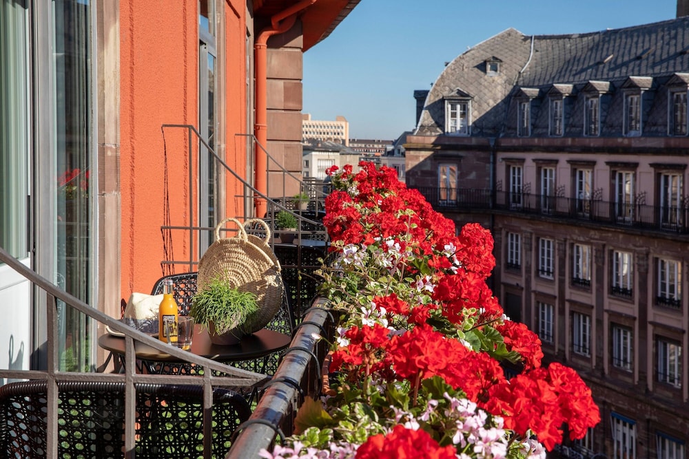 France - Alsace Lorraine Grand Est - Strasbourg - Hotel Maison Rouge 4*