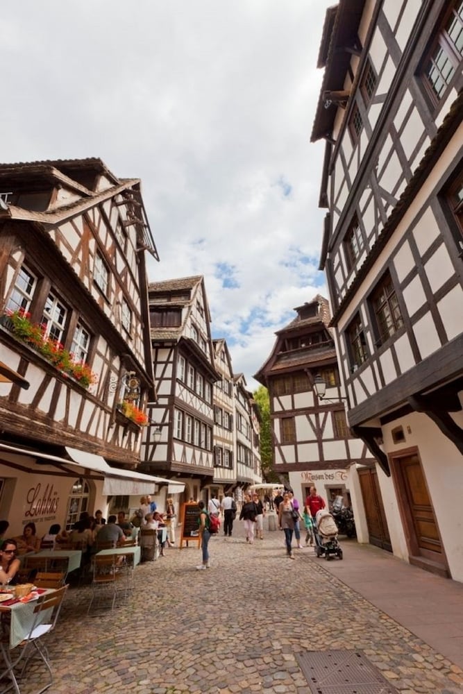 France - Alsace Lorraine Grand Est - Strasbourg - Hotel des Arts 2*
